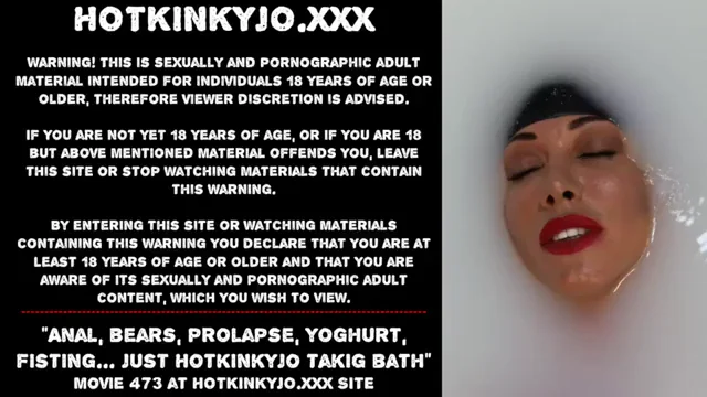 Anal, bears, prolapse, yoghurt, fisting… just Hotkinkyjo takig bath