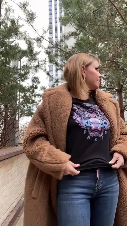 Do u like my boobs?