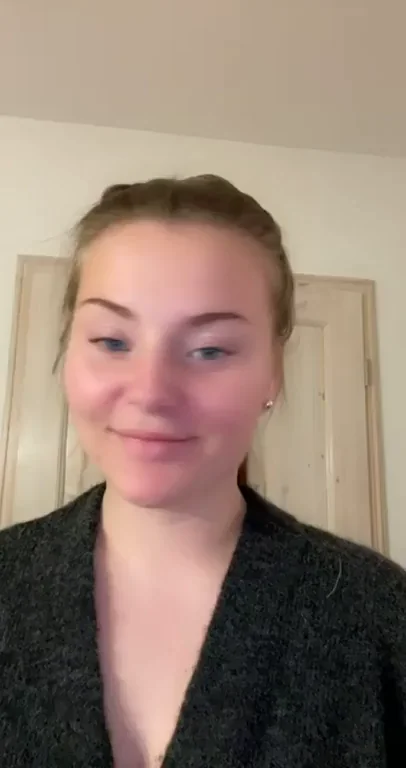 I stole your clothes but I can give it back if you cum all over my tits