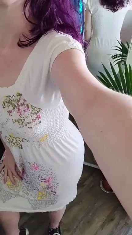 That time I almost didn't get home before his creampie was dripping off my skirt
