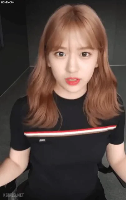 Ahn Yujin’s Sexy Legs Tease 😍🦵💦