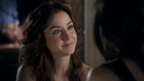 Anna Silk & Erin Karpluk in Being Erica [S1E9]