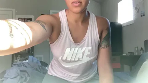 Post-Gym Titty Drop 💦 Small Perky Tits Bounce Out 🏋️‍♀️😍