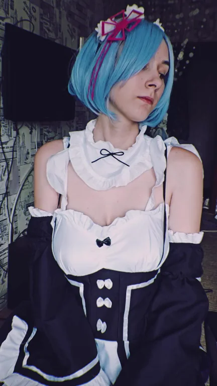 Rem Cosplay Slut Reveals Her Massive Natural Tits - Eyes Only, Senpai!