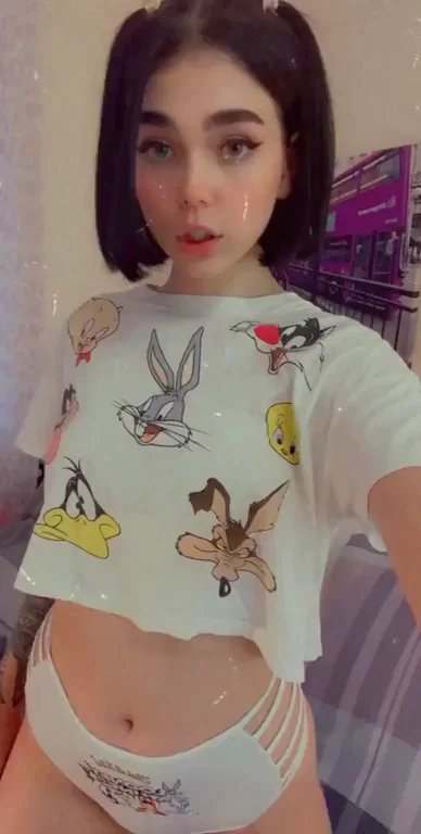 🍑 Ass vs Tits Tease by Cute Cam Slut 💦