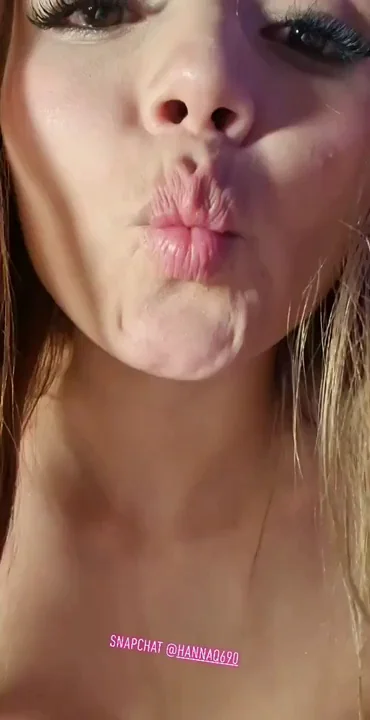 Blonde 24yo Slut's Kissy Tease for Fans 💋🍒🔥
