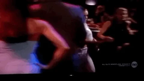 Alyssa Milano bounce