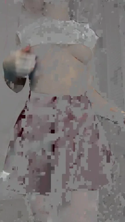 Strip tease