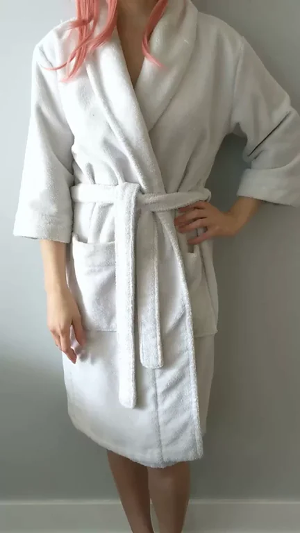 Spontaneous Robe Flash & Tease 😈👘💦