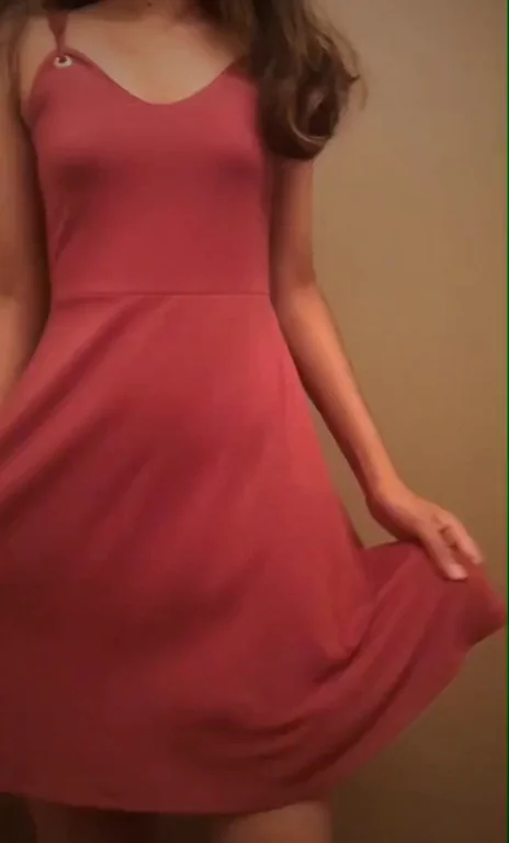 Cute Red Dress Tease 💕🍑