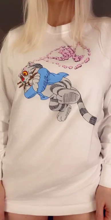 Fritz the Cat Tease with Massive Stacked Titties 🍒🐱