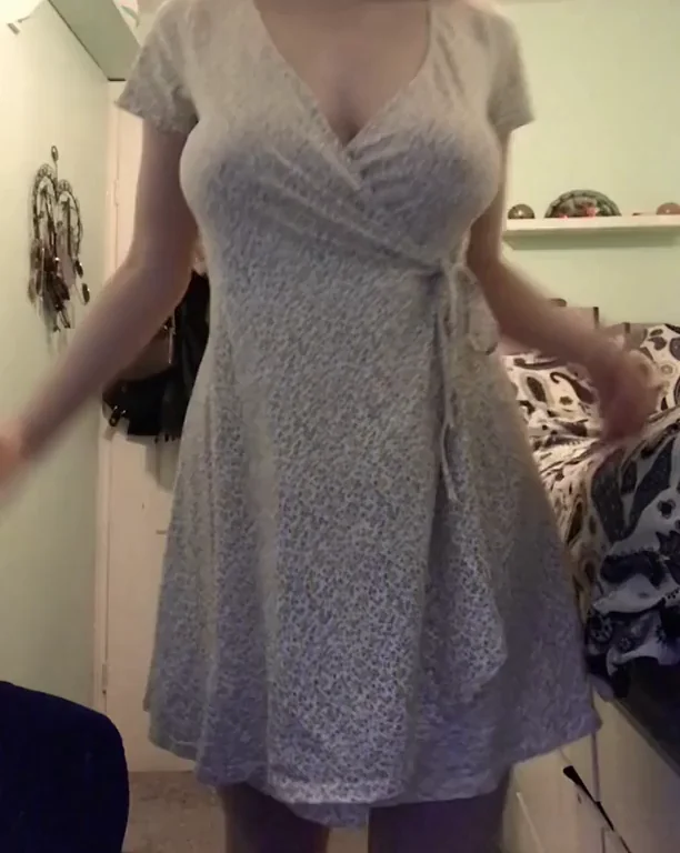Sundress season ?