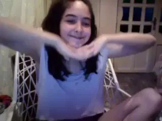 Cute Babe's Unexpected Massive Tits Reveal 😲🍈🍈