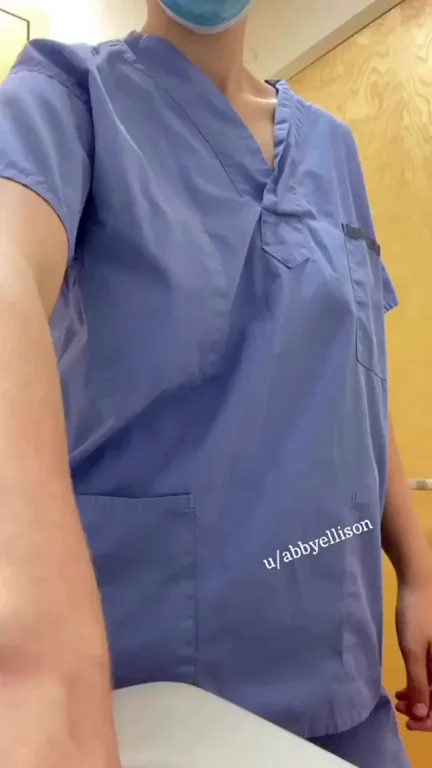 These size small scrubs look like bags on me. And they’re hiding a surprise;) (OC)