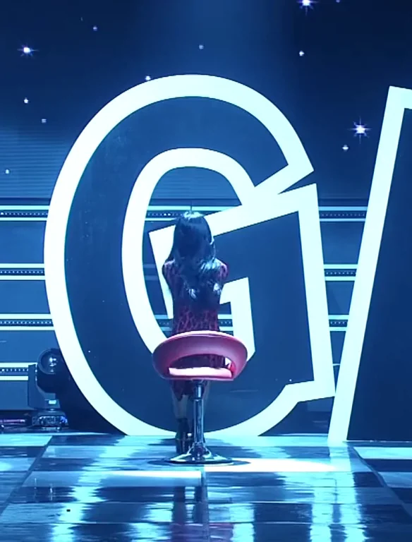 LEE HYORI - She's A Bad Girl