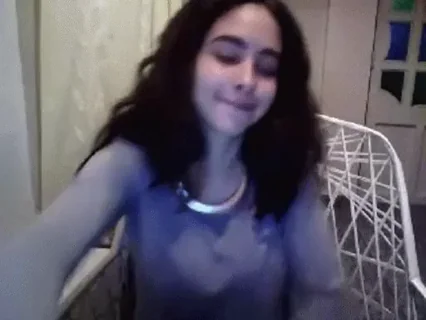 Dreianova's Cute Tit Tease 😍🍈🍈