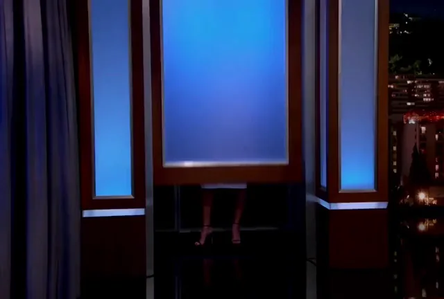 Kate Upton bouncing