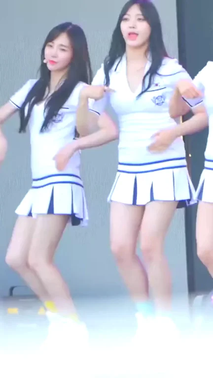 🔥 AOA Slutty Schoolgirl Dance: Mina, Chanmi, Seolhyun, Choa & Hyejeong Tease 🍑💦