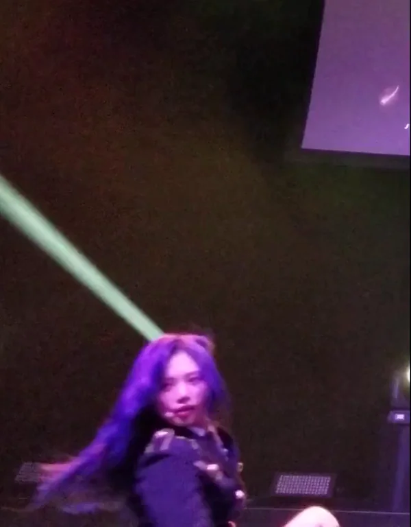 Dreamcatcher - Jiu & Yoohyeon