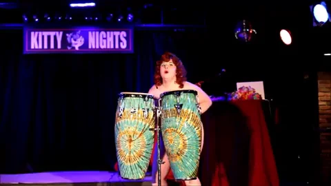 Shake your congas!