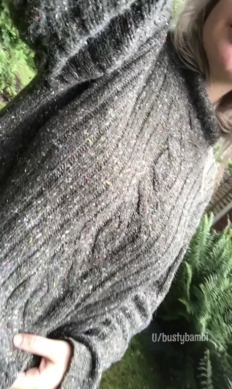 I love surprising people out on my walks.. did I surprise you? [F] [oc]