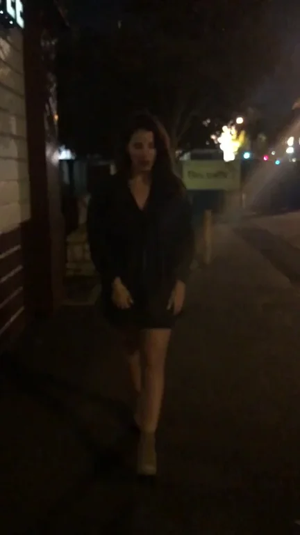 Nighttime Street Slut Flashes Her Juicy Tits 😈🌃