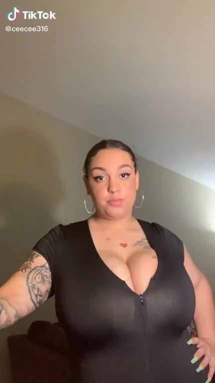 Her Massive Tits Are Bigger Than Her Head! 🍈🍈🔥
