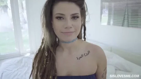 She Is Pretty, Really Pretty