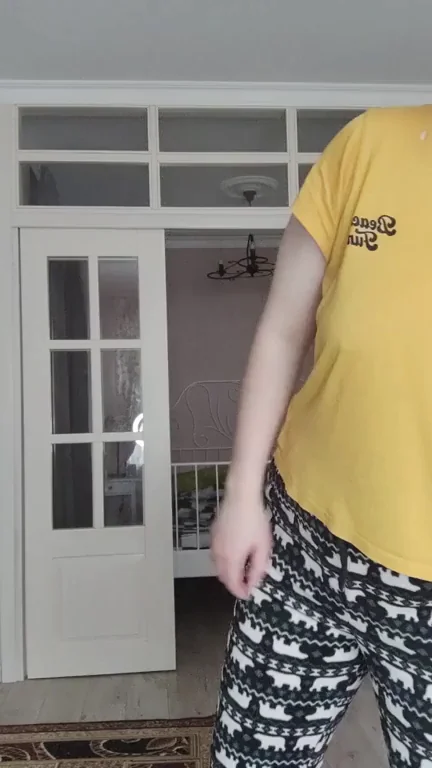 Click - and I'm naked, enjoy!