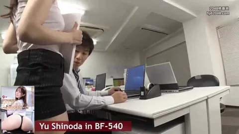 Yu Shinoda  Hot Boss Shows You Her Ass x-post r/javdreams