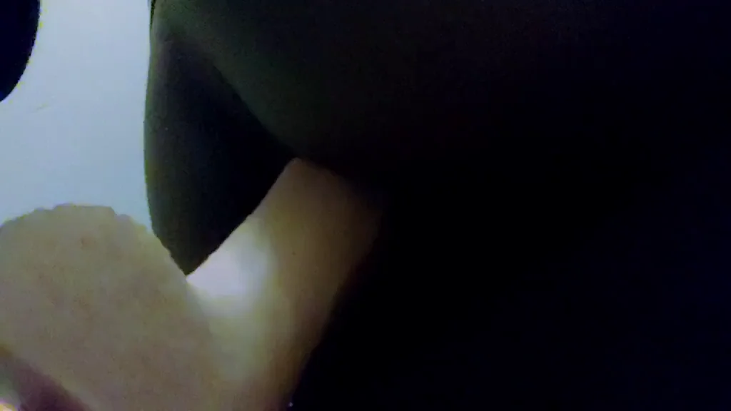 ?I really wanna know what turns you on?Come check out my content, free 3 month trial below?