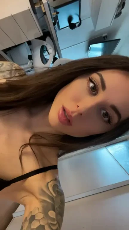 Tiny 18yo Slut Begs for Likes on Her Petite Body in Kitchen Tease 😍🔥