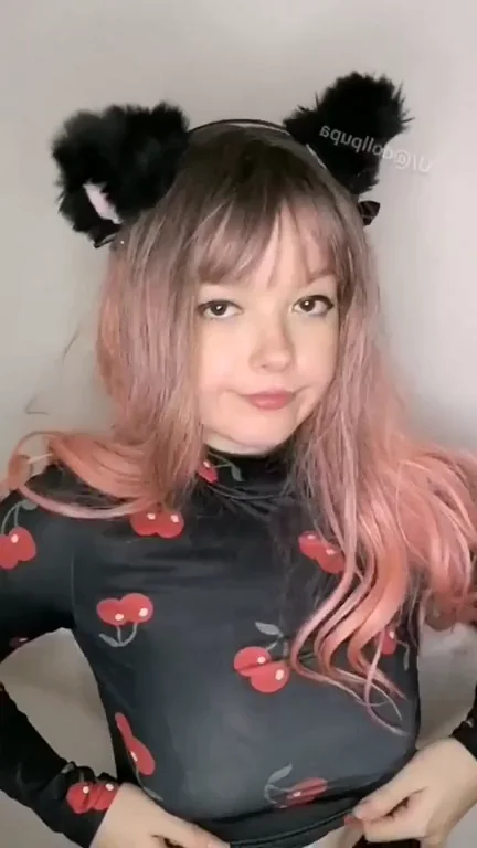 🍒 Tiny Uni Slut's Massive Boob Bounce Tease 🐱💦