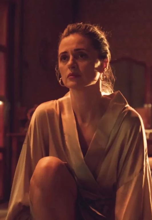 Agnieszka Grochowska big 42-years old polish ass in a Netflix film
