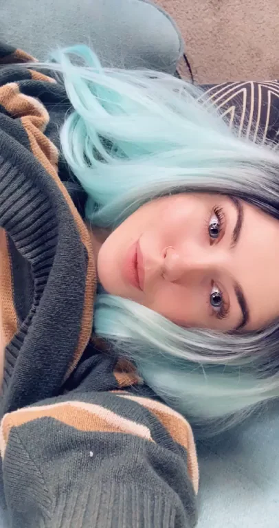 Will you play with my pussy like this?