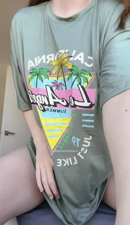 20[F4M] I'm literally sending a nude to anyone who UP's this' SC: alis_slv