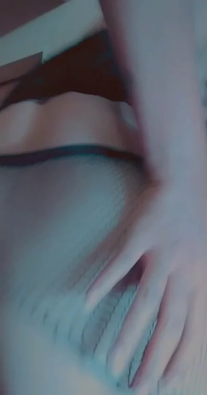 Do you want some fun tonight? add me on Snapchat Kokopark19 ?? let's cum together daddy