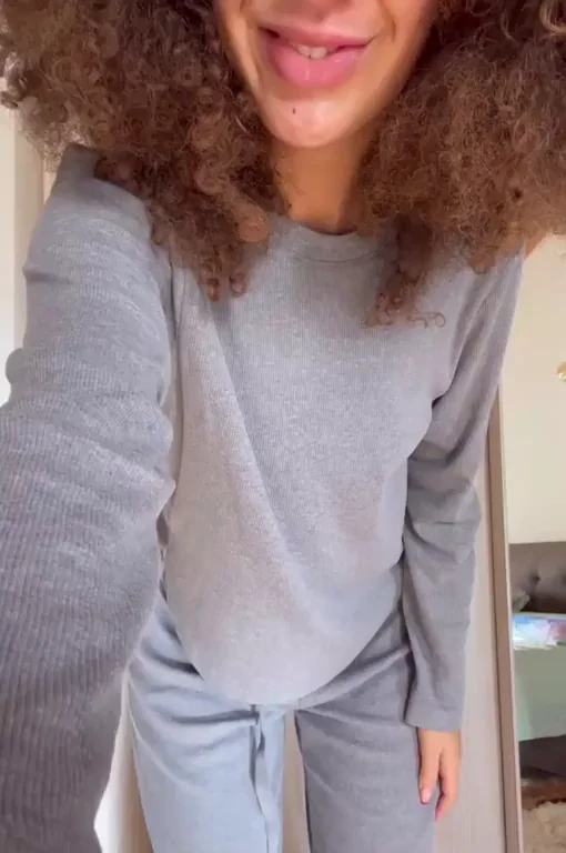 Italian Teen's Juicy Ass Tease & Strip 😈🍑