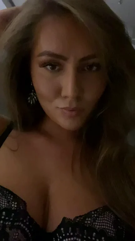 From Insecure to Reddit's Favorite Slut 💋 Body Tease That'll Make You Cum 😈