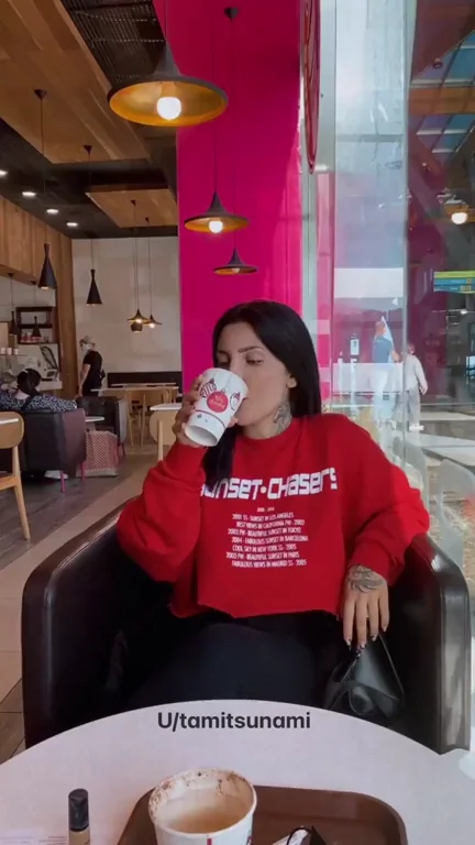 Best combo , cappuccio and boobs