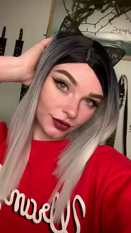 Would u spit in my mouth? ??