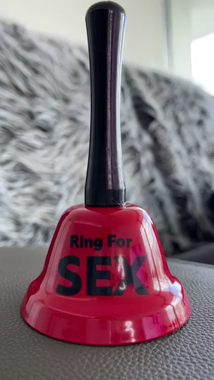 Ring the Sex Bell: Goth Maid's Freeuse Training