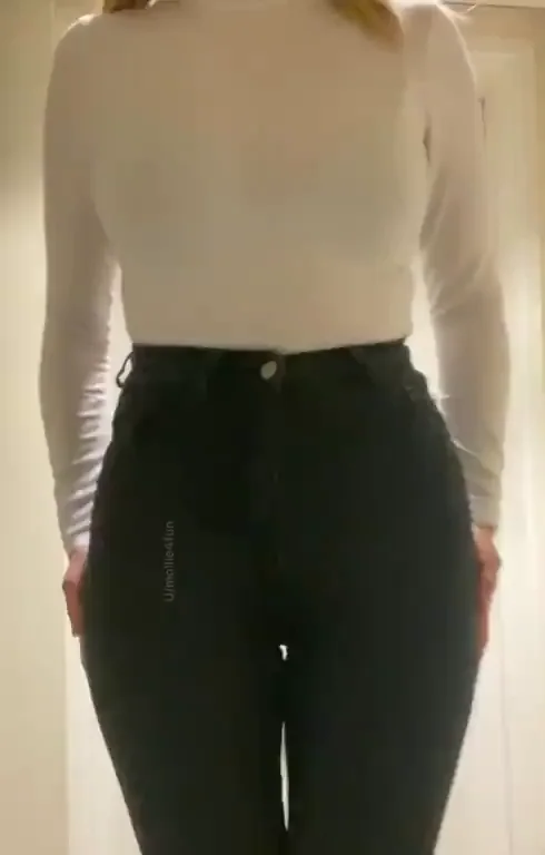 Office Slut Begs: Fuck My Big Tits Right Here? 😈💦