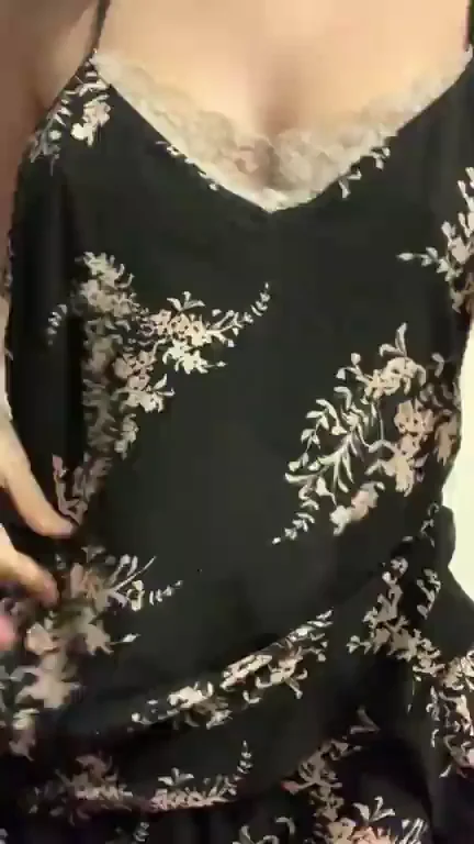 Showing Off My Perky Natural Tits and Juicy Pussy for Your Pick