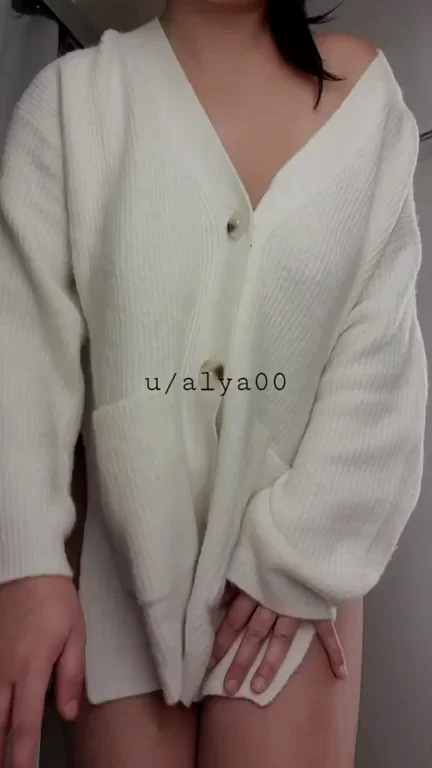 Who's cumming first,me or you ?