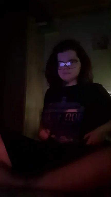 🔥 Homemade Titty Bounce Tease in Glasses 😏