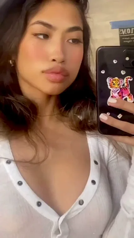 Sexy looks and lips