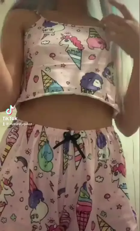 Daddy, are you sure this will make me TikTok famous?
