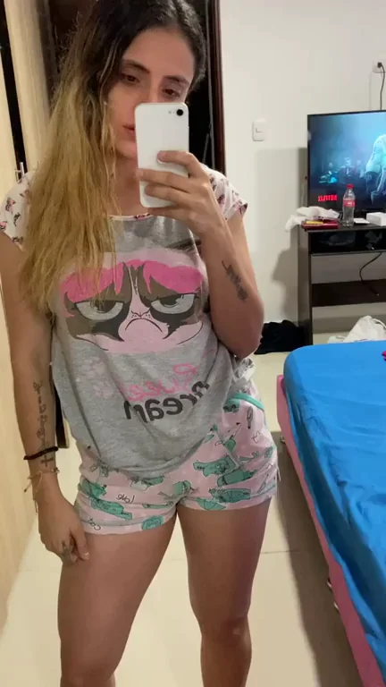 pull down your pants so that i can milk you
