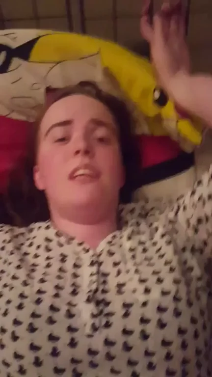 Chubby Good Girl Spreads & Fingers Her Dripping Pussy for Him